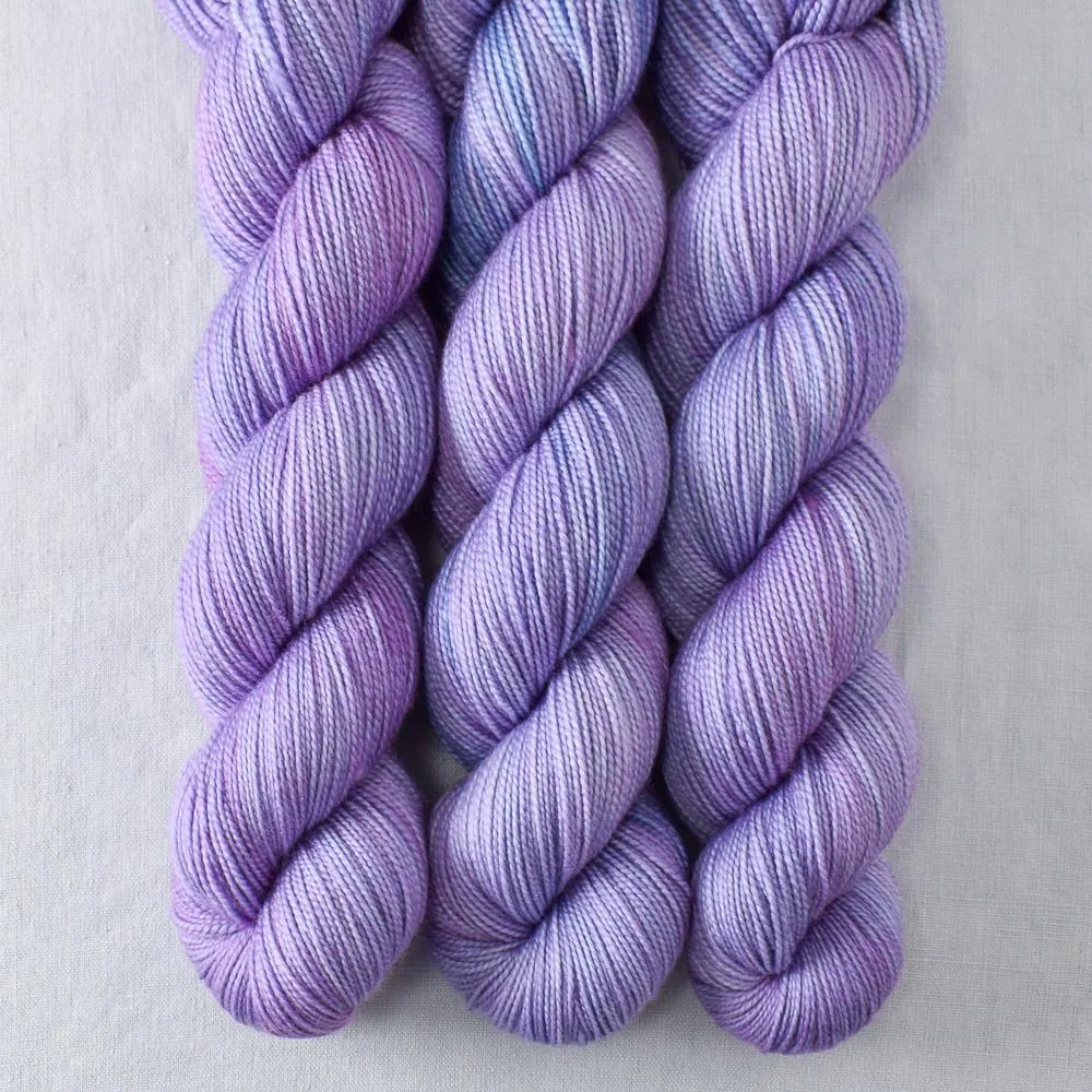 Asterism - Yummy 2-Ply - Babette