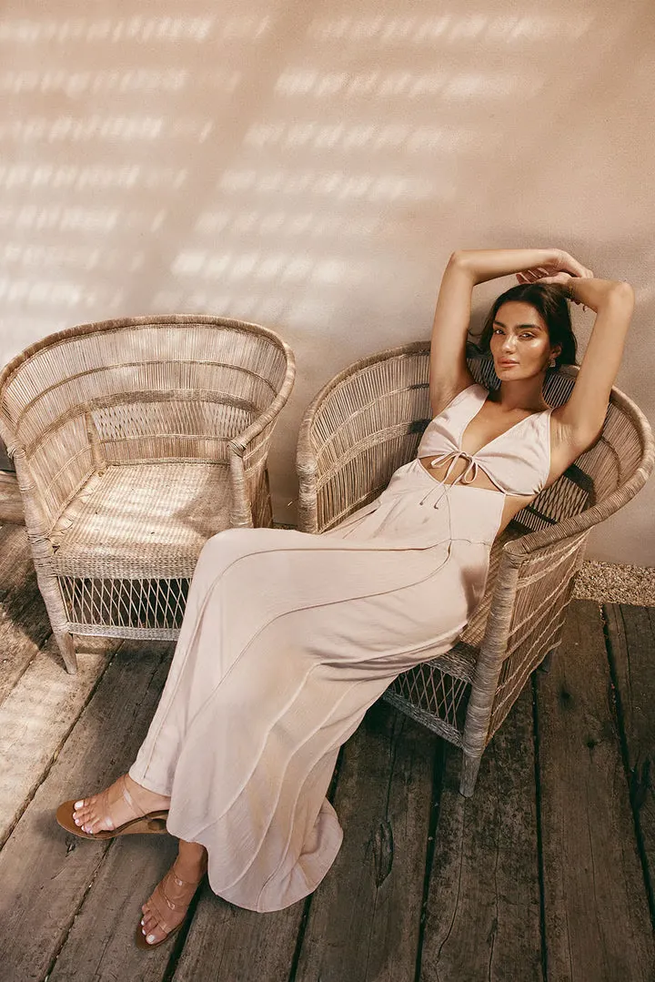Chic Hollow-Out Tie-Back Backless Maxi Dress for Vacation
