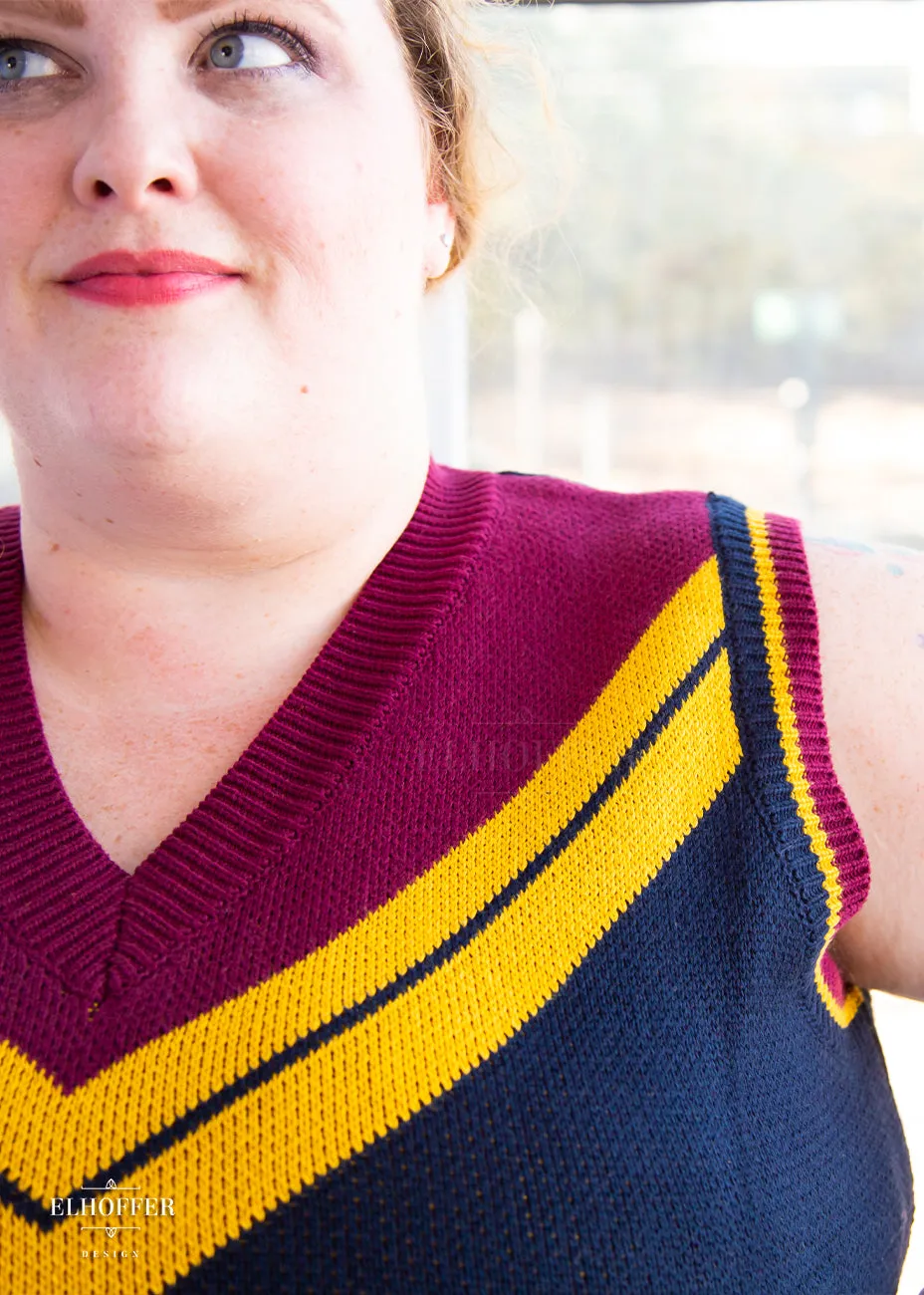 Corps Cropped Sweater Vest
