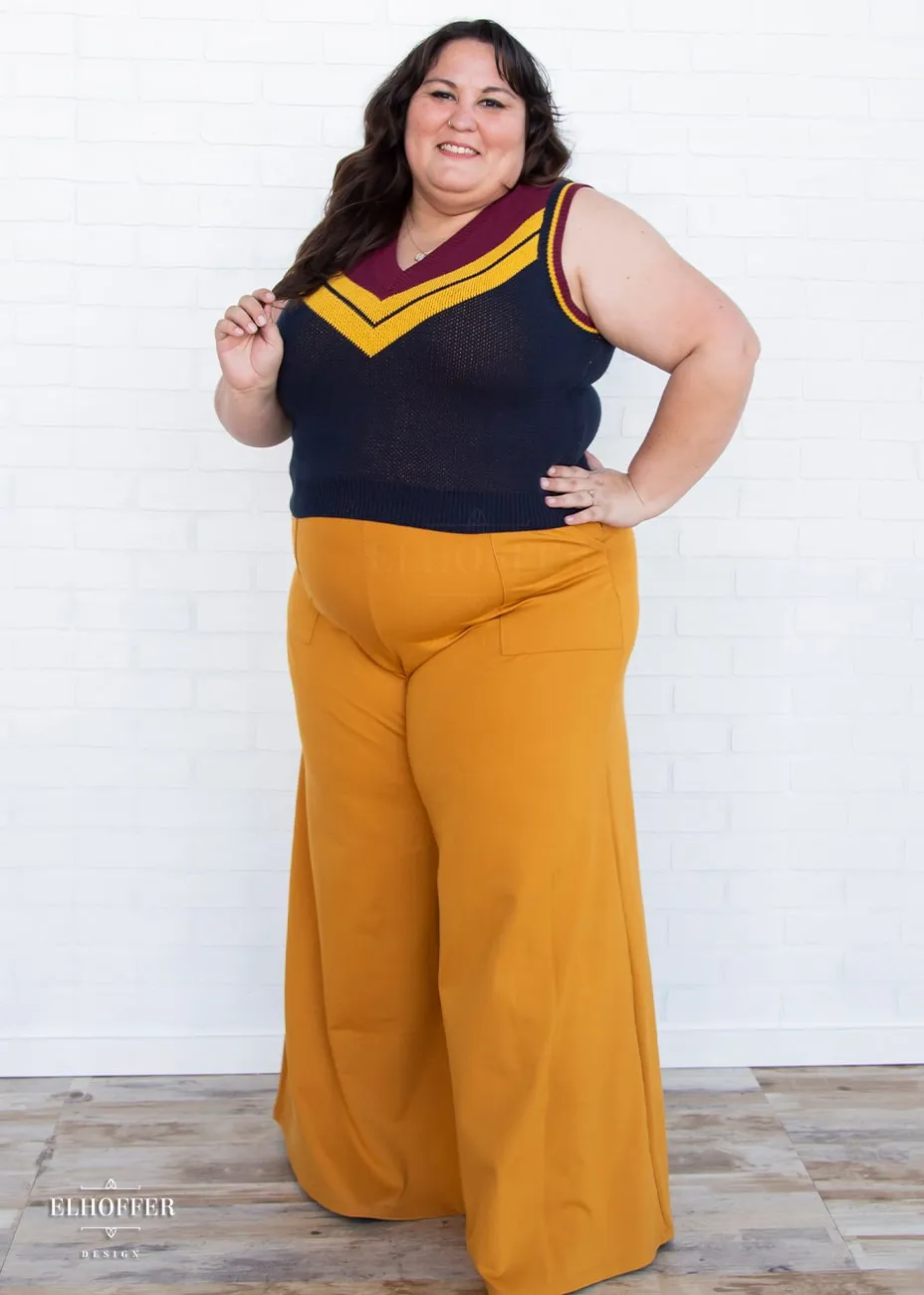 Corps Cropped Sweater Vest
