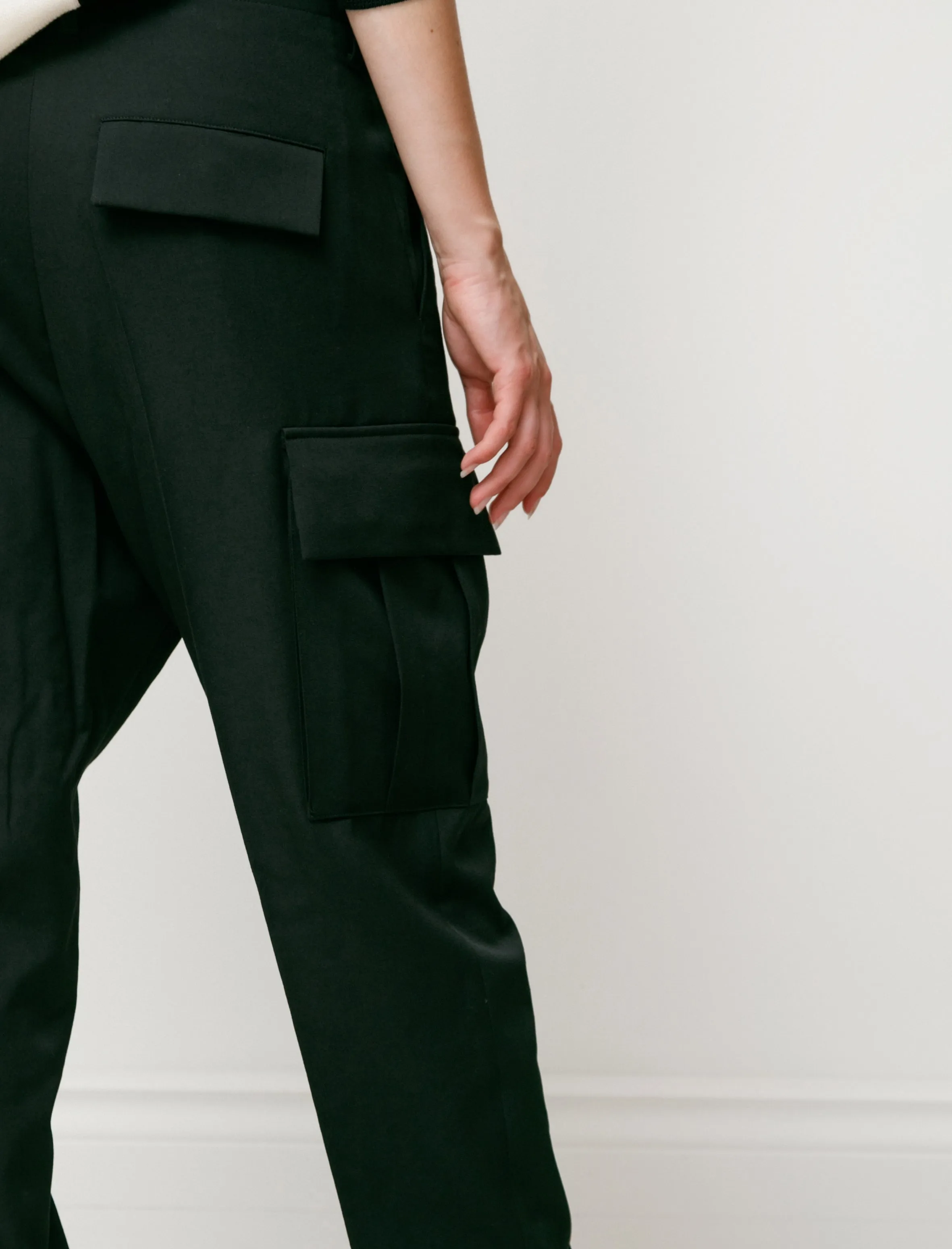 Gabardine Cargo Pants Black