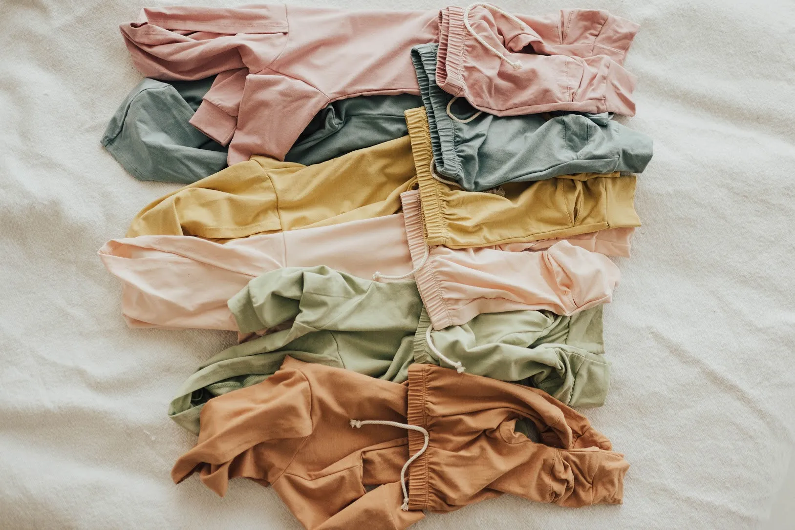 Hoodie in Pale Blush