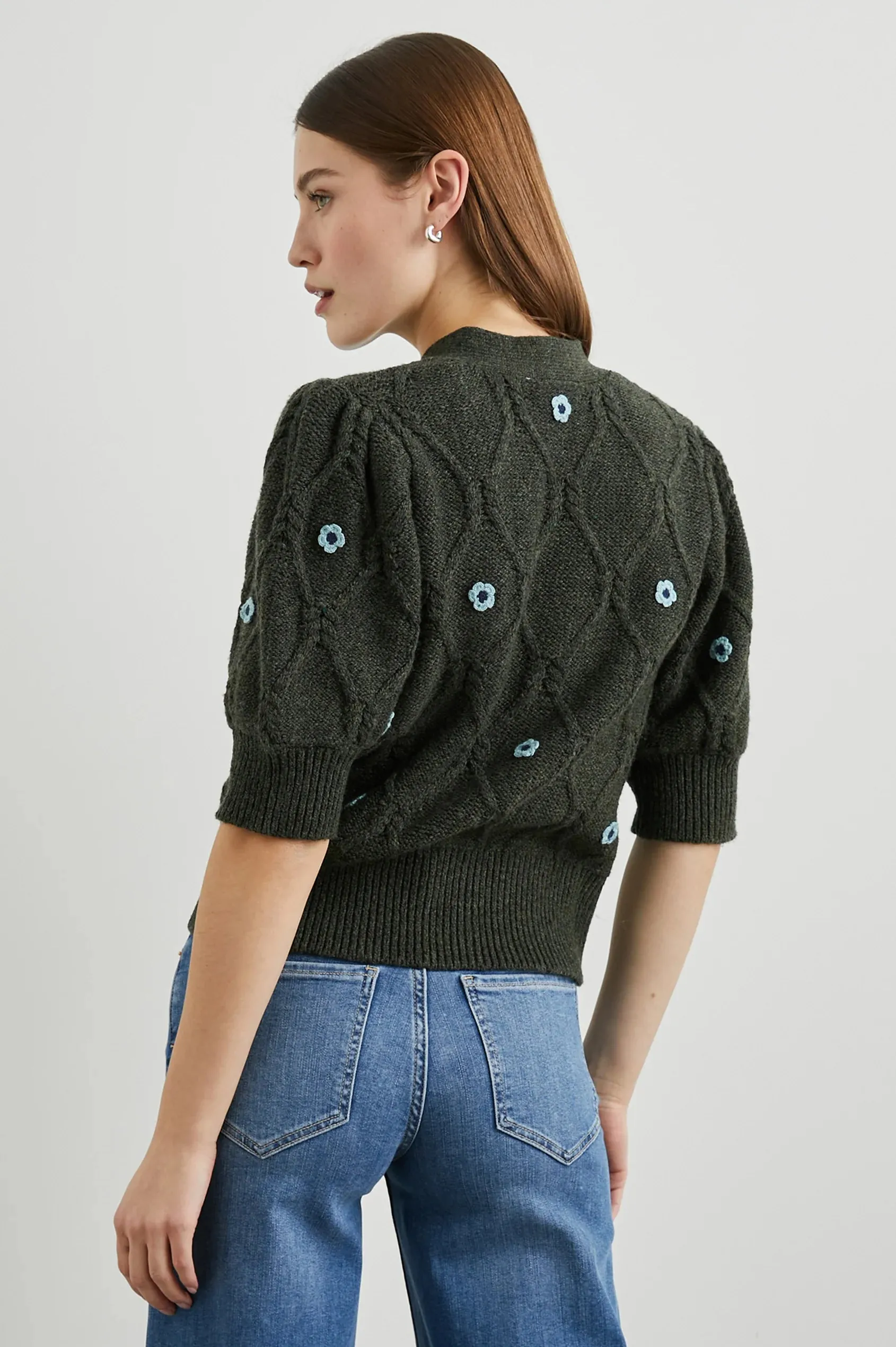 Isla Cardigan ~ Forest Daisies