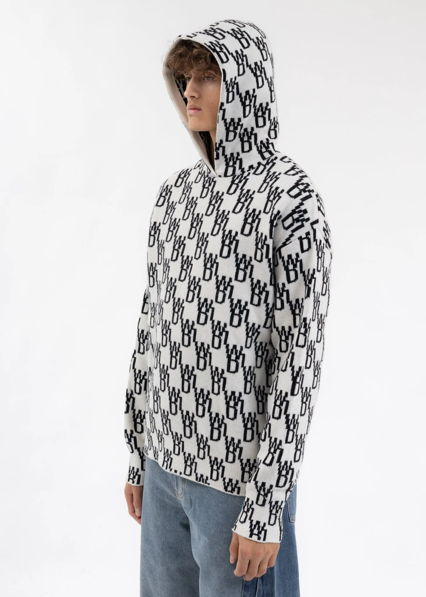 IVORY WD1 GRAPHIC KNIT HOODIE