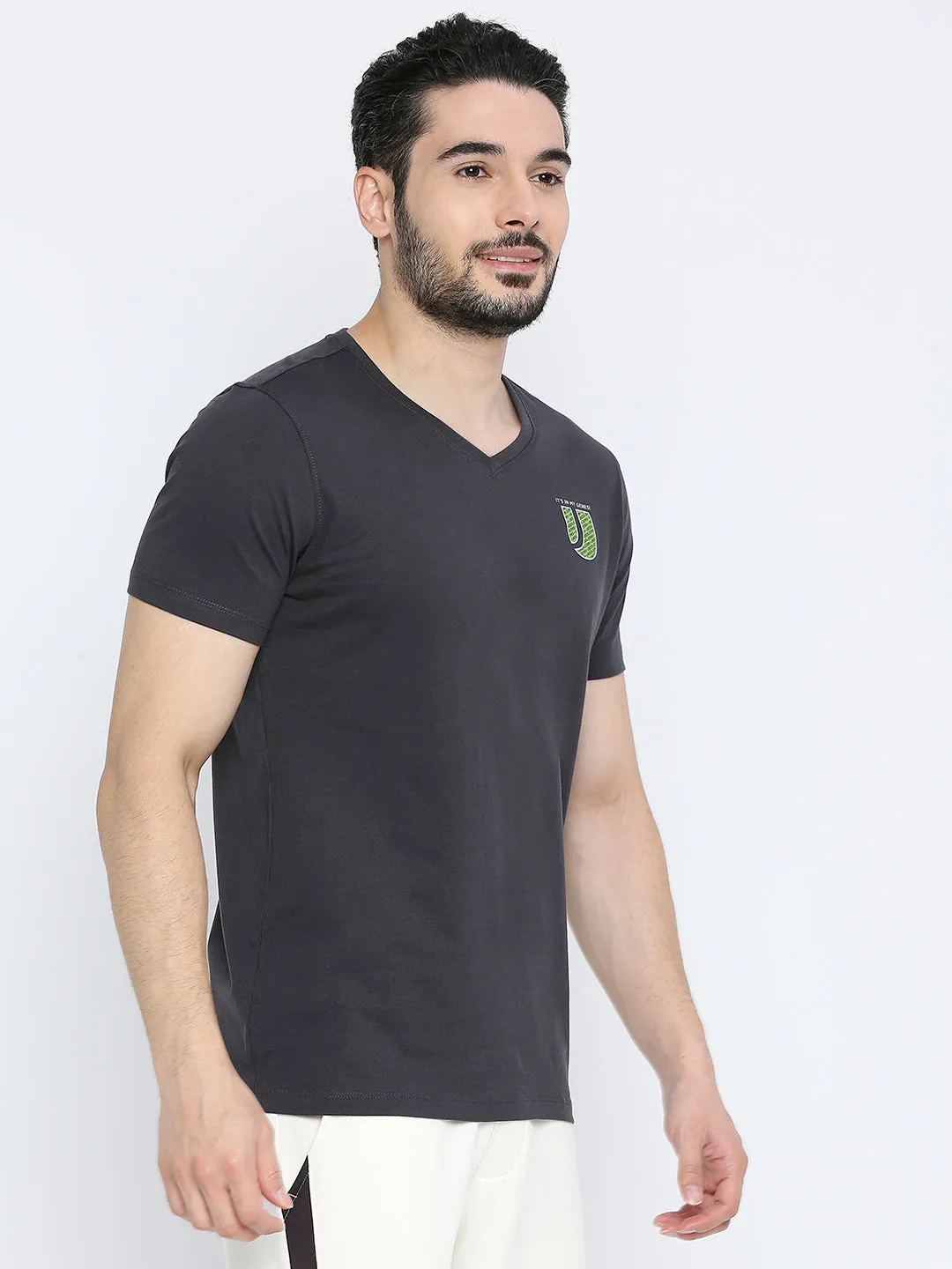 Men Premium Slate Grey Cotton V Neck T-Shirt- Underjeans By Spykar