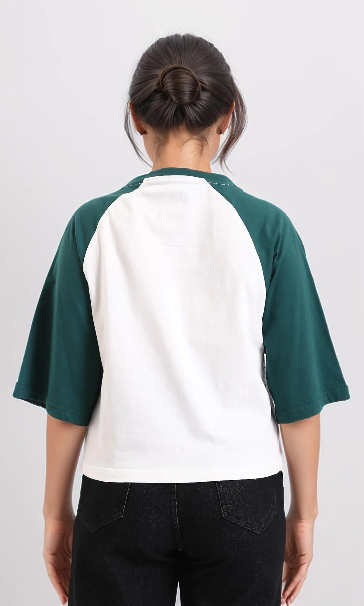 R208132-Bi-Tone V-Neck Printed Tee - Dark Green & White