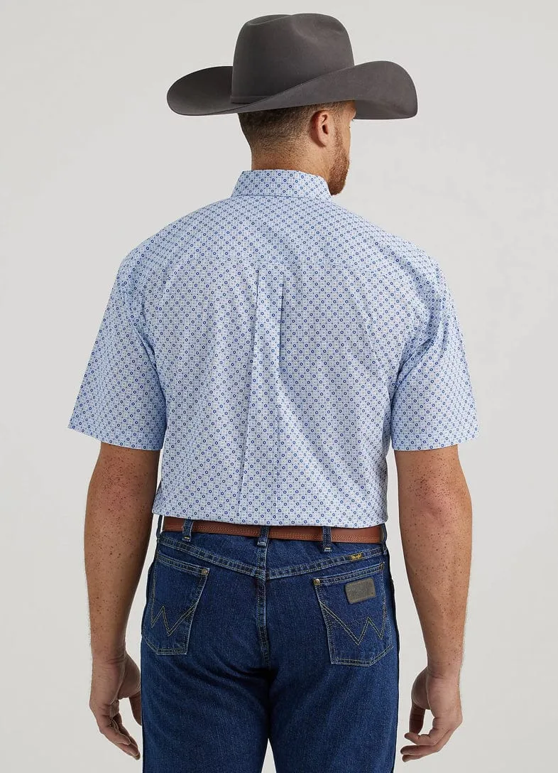 Wrangler Men's George Strait Short Sleeve One Pocket Button Down Shirt Marine Plates